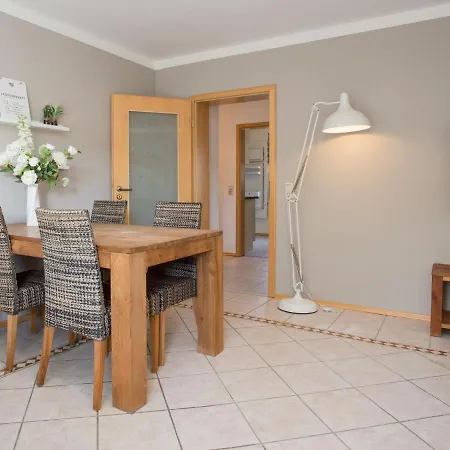 Beautiful With Balcony And Terrace In Winterberg, Near The Ski Lift דירה
